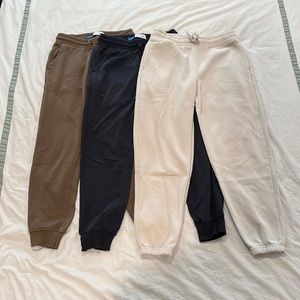 3 pairs of men’s Old Navy sweats/joggers